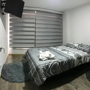 Apartamento Confortable, Amoblado En, Bogotá